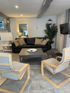 La Maison Bleue, proche de tout